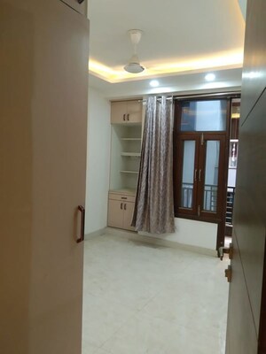 Building Lobby in 3 BHK Builder Floor at Mehrauli – for Rent