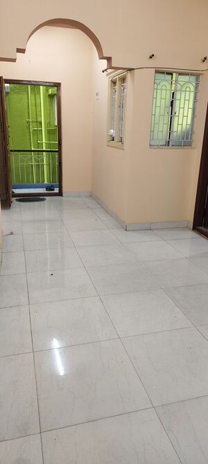 Room in 1 BHK Builder Floor at Jeevan Bima Nagar – for Rent