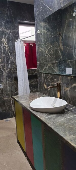 Bathroom in 4 BHK Builder Floor at Hill View Banjara Hills, Banjara Hills – for Rent