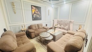 3 BHK Builder Floor For Rent in Sector 21