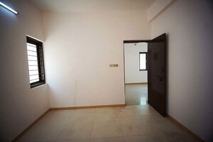 Room in 3 BHK Independent House at Vastral – for Sale
