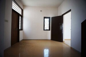 Room in 3 BHK Independent House at Vastral – for Sale