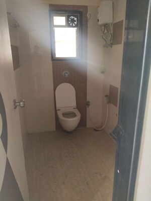 Bathroom in 4 BHK Apartment at Kharghar Landmark CHS, Kharghar – for Rent