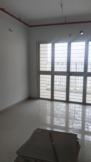 Hall in 2.5 BHK Apartment at Goel Ganga Altus, Kharadi – for Sale
