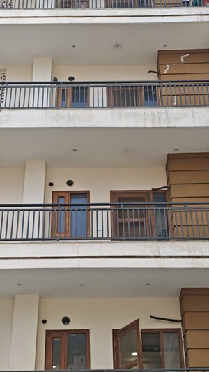 3 BHK Builder Floor For Rent in RPS Palm Drive, Sector 88