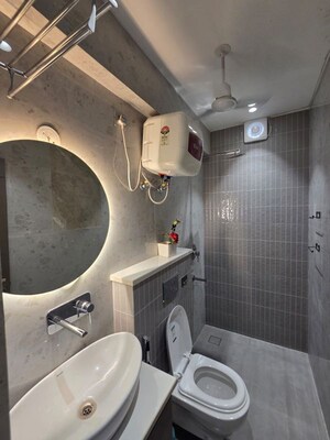 Team Area in 3 BHK Builder Floor at Sector 49 – for Rent
