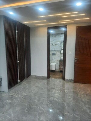 3 BHK Builder Floor For Rent in Sector 22