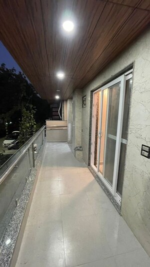 Balcony in 3 BHK Builder Floor at Sector 23 – for Rent