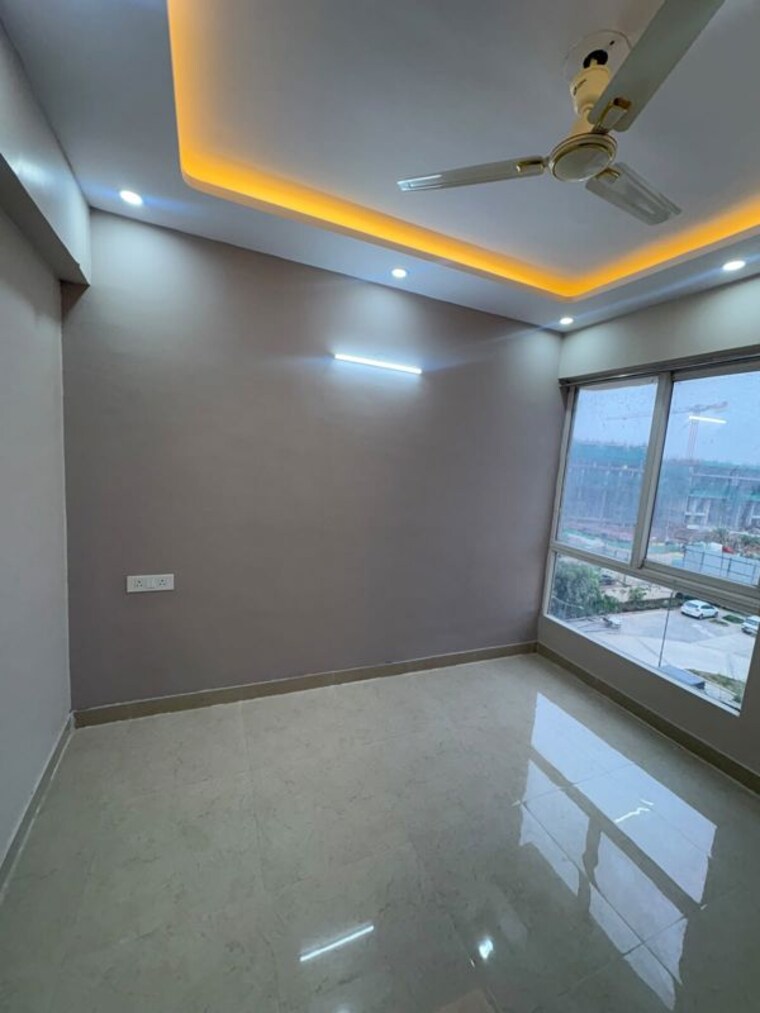 Room, signature-the-millennia-3 2 Bedroom 800 Sq.Ft. Apartment In Sector 37d Gurgaon 10511776