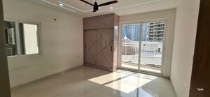 Room in 3 BHK Apartment at Aparna Zenon, Puppalaguda – for Rent