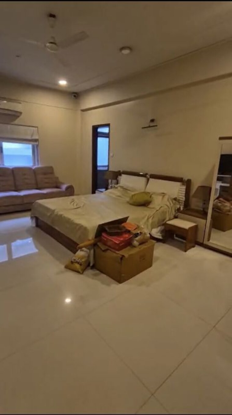 Room, altamount road 4 Bedroom 2517 Sq.Ft. Apartment In Altamount Road Mumbai 10511768