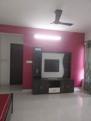 2 BHK Apartment For Rent in PGD Pinnacle, Mundhwa