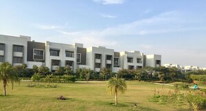 4 BHK Builder Floor For Rent in Unitech Infospace, Sector 21