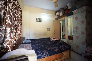 Bedroom in 2 BHK Apartment at Ghatlodia – for Sale