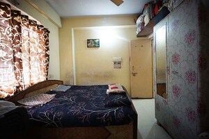Bedroom in 2 BHK Apartment at Ghatlodia – for Sale