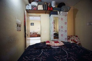 Room in 2 BHK Apartment at Ghatlodia – for Sale