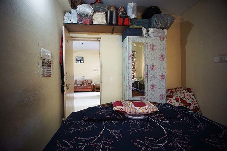 Room, ghatlodia 2 Bedroom 100 Sq.Yd. Apartment In Ghatlodia Ahmedabad 10511821