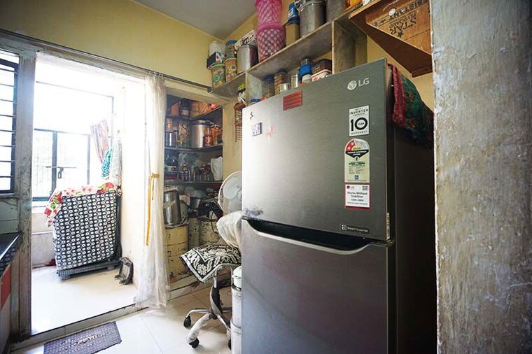 Kitchen, ghatlodia 2 Bedroom 100 Sq.Yd. Apartment In Ghatlodia Ahmedabad 10511821