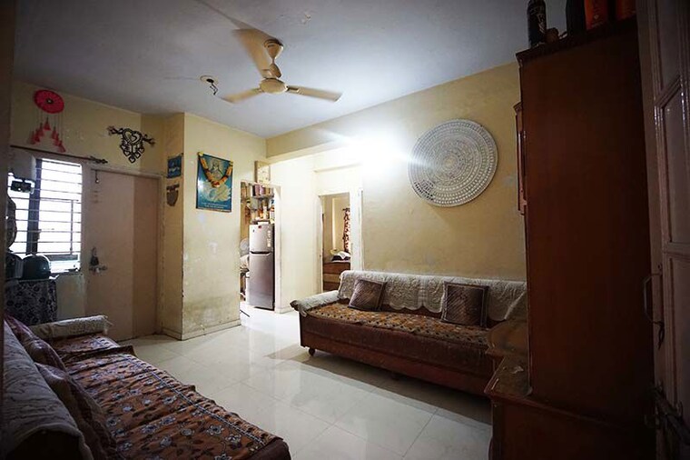 Bedroom, ghatlodia 2 Bedroom 100 Sq.Yd. Apartment In Ghatlodia Ahmedabad 10511821