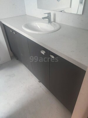 Team Area in 4 BHK Builder Floor at Sector 23 – for Rent