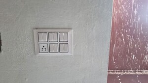 Room in  Warehouse at Hamilton Court Sitapur Road, Sitapur Road – for Rent