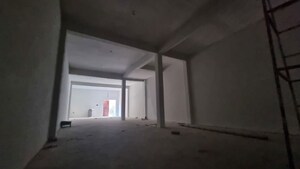 Room in  Warehouse at Hamilton Court Sitapur Road, Sitapur Road – for Rent