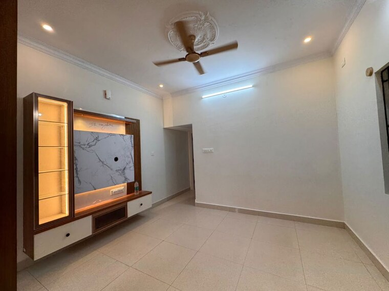 Room, jeevan bima nagar 1 Bedroom 650 Sq.Ft. Builder Floor In Jeevan Bima Nagar Bangalore 10511855