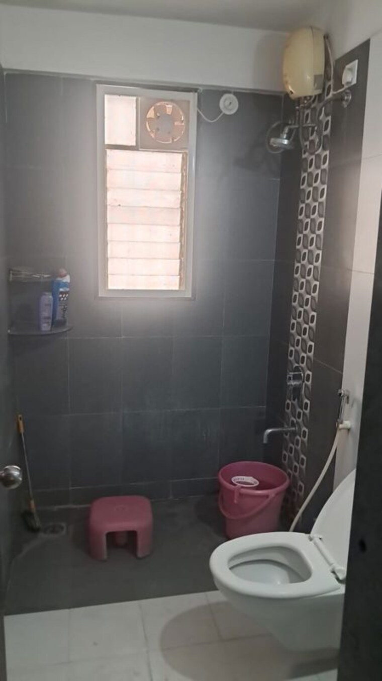 Bathroom, mont-vert-belbrook 2.5 Bedroom 1300 Sq.Ft. Apartment In Bhugaon Pune 10511872