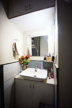 Team Area in 2 BHK Apartment at Motera – for Sale