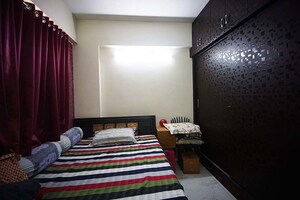 Bedroom in 2 BHK Apartment at Motera – for Sale
