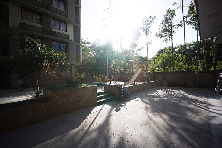  Parking, motera 2 Bedroom 131 Sq.Yd. Apartment In Motera Ahmedabad 10511843