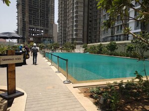 Swimming Pool in 2 BHK Apartment at Lodha The Park, Worli – for Rent