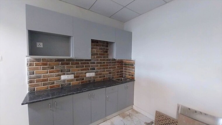 Team Area, senapati bapat road Commercial Office Space 3000 Sq.Ft. In Senapati Bapat Road Pune 10511910
