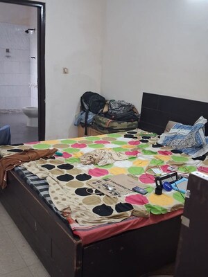Bedroom in 6 BHK Independent House at Sector 122 – for Sale