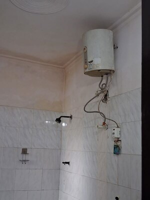 Bathroom in 6 BHK Independent House at Sector 122 – for Sale