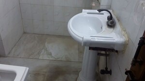 Bathroom in 2 BHK Independent House at Sector 20 – for Rent