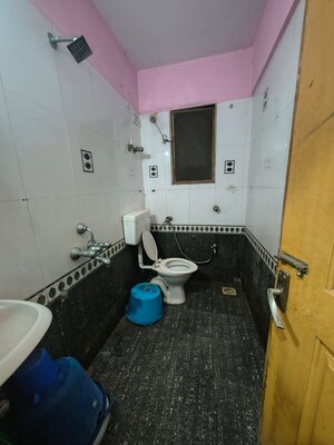 Team Area in 2 BHK Apartment at Concrete Sai Swar, Kharghar – for Rent