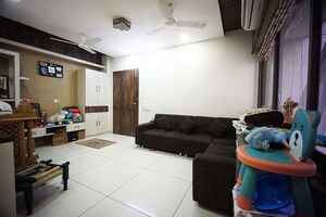 Team Area in 3 BHK Apartment at South Bopal – for Sale