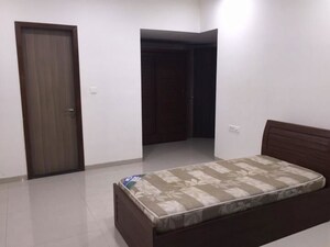 Bedroom in 3 BHK Apartment at Tulsi Pride, Chembur – for Rent