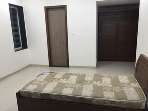 Bedroom in 3 BHK Apartment at Tulsi Pride, Chembur – for Rent