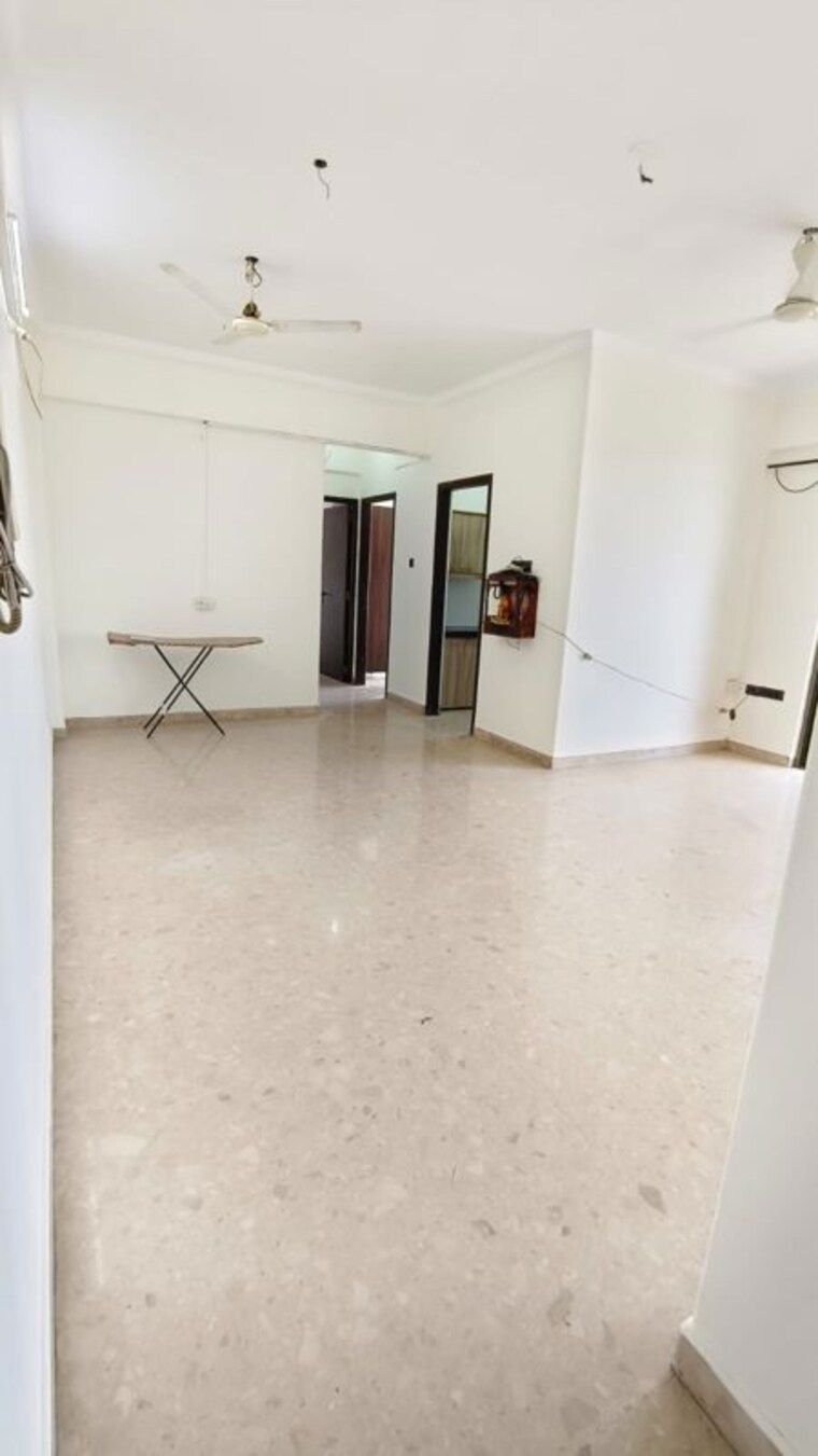 Room, satellite-tower 3 Bedroom 1422 Sq.Ft. Apartment In Goregaon East Mumbai 10511995
