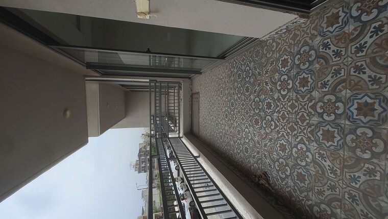 Balcony, sector 66 b 3.5 Bedroom 2850 Sq.Ft. Apartment In Sector 66 B Mohali 10512006