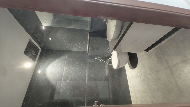 Attached Bathroom, sector 66 b 3.5 Bedroom 2850 Sq.Ft. Apartment In Sector 66 B Mohali 10512006