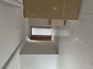 Room in 3.5 BHK Apartment at Sector 66 B – for Sale