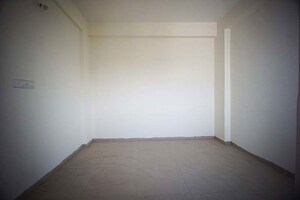 Room in 2 BHK Penthouse at Sabarmati – for Sale