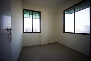 Room in 2 BHK Penthouse at Sabarmati – for Sale