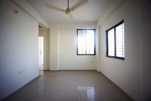 Room in 2 BHK Penthouse at Sabarmati – for Sale