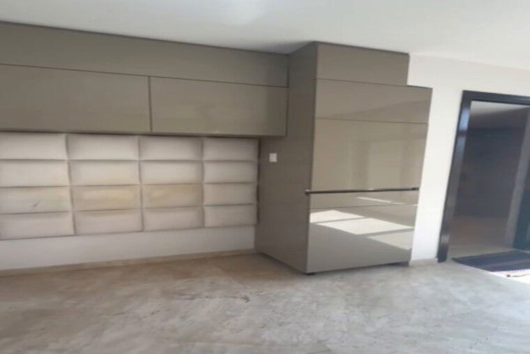 Room, one-hiranandani-park 2 Bedroom 610 Sq.Ft. Apartment In Ghodbunder Road Thane 10512017