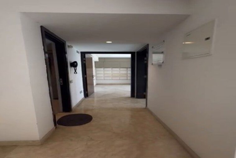 Room, one-hiranandani-park 2 Bedroom 610 Sq.Ft. Apartment In Ghodbunder Road Thane 10512017
