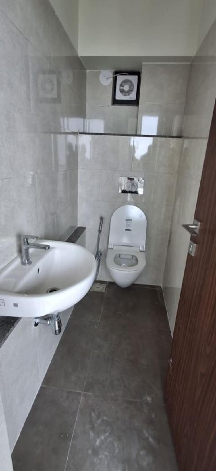 Bathroom, dynamix-divum 2 Bedroom 905 Sq.Ft. Apartment In Malad East Mumbai 10512036